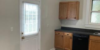 Lease Starts June 1. No rent until July!! Gallery 13