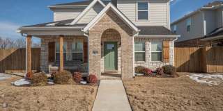 4 bedroom 3.5 bath home! Now Preleasing 2026/2027 Gallery 1