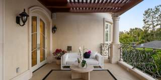 718 N Rodeo Dr Gallery 29