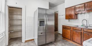 Large Single Family House Gallery 8