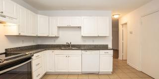 Three Bedroom Home! Gallery 14