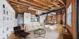 500 Molino St Gallery 3