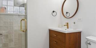 4912 N Winchester Avenue Gallery 22