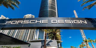 18555 Collins Avenue Gallery 1