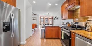 Luxury Furnished Mission Beach Home with Rooftop Views Gallery 13
