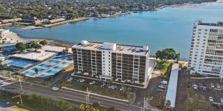 7100 SUNSHINE SKYWAY LANE S Gallery 28