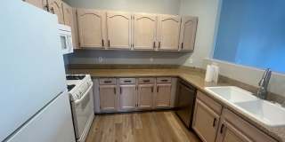 Guard Gated 2 Bedroom Condo - Red Hills in Summerlin Gallery 4