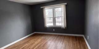 112 Harrington Avenue Gallery 7