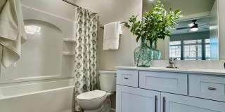 The Bungalows on the Lake - Block C Gallery 109