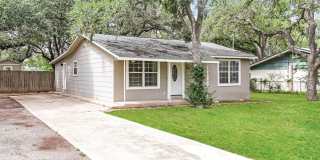 3 bedrooms, HUGE yard, detached workshop & She shed, No HOA - Only 2 miles from Randolph AFB Gallery 1