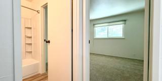 Renovated Townhome in Linda Mar Gallery 20