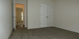 Spacious 4-Bedroom Home - Woodlands Gallery 21