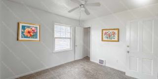 18759 Grandville Ave Gallery 15