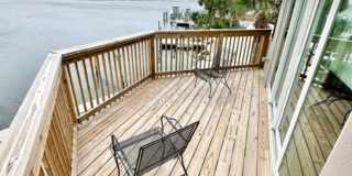 Gorgeous furnished waterfront home for rent on Okaloosa Island! Gallery 38
