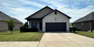 Stunning 3 Bedroom 2 Bath House Gallery 1