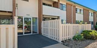 *AVAILABLE NOW*  3 Bedroom for Great Price In Gunbarrel *$1000 Deposit Gallery 1