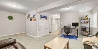 Stunning 4 bed, 4 bath on Corner Lot! Available Mid-August! Gallery 17