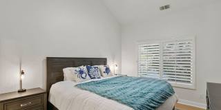 Palm Court Furnished Delight! Gallery 11