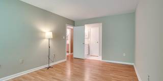 2210 SPRINGWOOD Drive Gallery 17