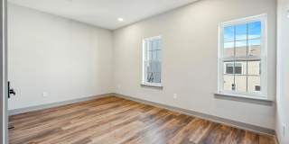 1426 N 7TH Gallery 13