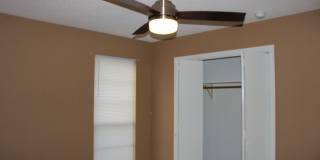 2 Bedroom 1.5 Bath W/ Formal Living & Family Room 2 Bedroom 1.5 Bath W/ Formal Living & Family Room Gallery 26