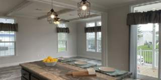 515 Plymouth St, #304 Gallery 1