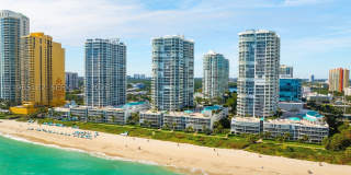 16445 Collins Ave Gallery 1