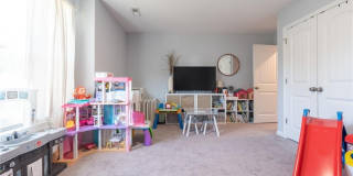 409 Draper Drive Gallery 45