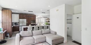 15760 NW 16th Ct Gallery 26