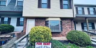 Great Location - Campbell County Townhome (176 Kitty Hawk Square) Gallery 1