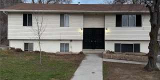 Newly remodeled 3-Bedroom, 1-Bathroom Duplex in Provo, UT Gallery 1