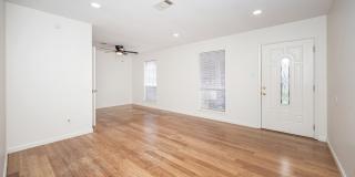 1213 King Henry Drive Gallery 8