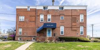 1 Peck Avenue Gallery 1