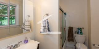 Nice 5 bed in Brighton Gallery 8
