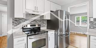 Spacious Home with Washer/Dryer and Fenced Yard Gallery 7