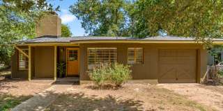 Single Family Home on Sycamore Gallery 1
