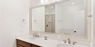510 Mariners Circle Gallery 21