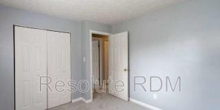 3826 Ireland Dr Gallery 23