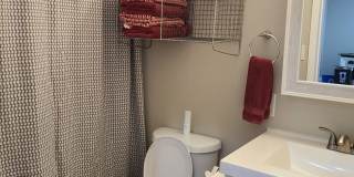 2 bed 1 bath "fully furnished" monthly ADU rental. Gallery 6