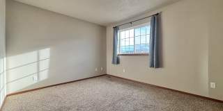 8811 North Elm Street Gallery 14