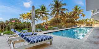 9401 Collins Ave Gallery 27