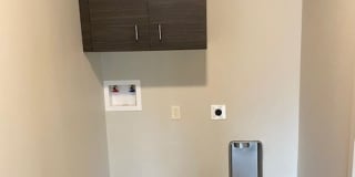 1110 Husky Street Gallery 6