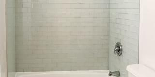 2714 N Wayne Gallery 21