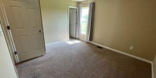 Spring Hill Gem in a Wonderful Location! Gallery 10