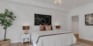 Hidden-Gem Townhouse in WeHo: 2 Bed/2.5 Bath, Private Entrance + Patios, 2 Parking, Norma Triangle Gallery 23