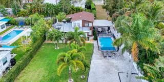 311 SE 3rd Avenue Gallery 63