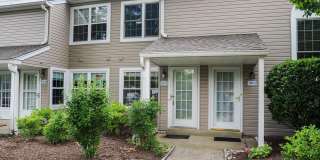 16012 BEACON HILL Drive Gallery 1