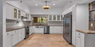 7405 SW 79th Ct Gallery 5