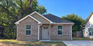 3 Bed 2 Bath House for Lease in Denison Gallery 1