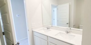 4 Bedroom 2.5 Bathroom Home Gallery 20